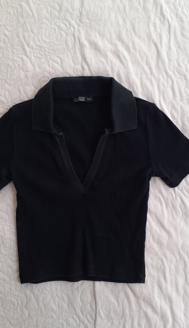 dilvin V Yakalı Siyah Crop Top - Görsel 4