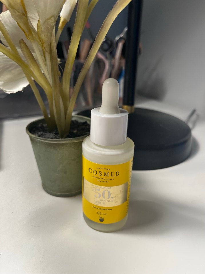 COSMED Glowy Güneş Koruyucu Serum SPF 50+ - Görsel 5