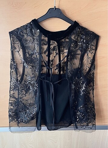 Zara Pullu Payetli Yelekli Bluz