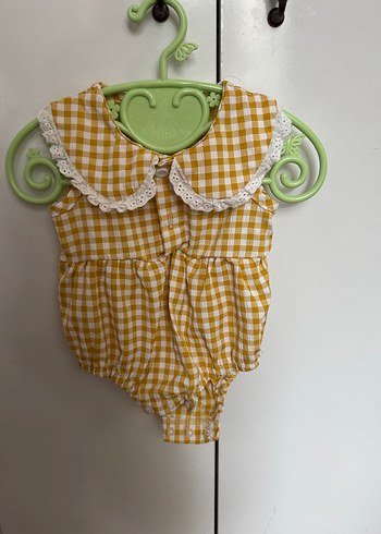 Sarı Ekose Fırfırlı Bebek Kız Tulum - Görsel 3