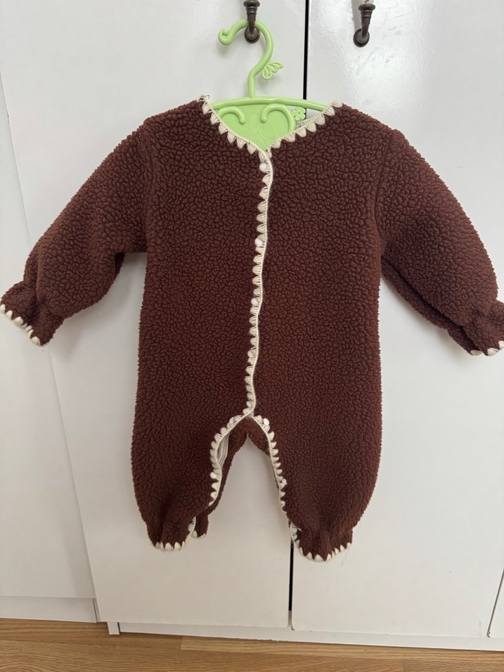 Kahverengi İşlemeli Kürklü Bebek Tulumu - Görsel 2
