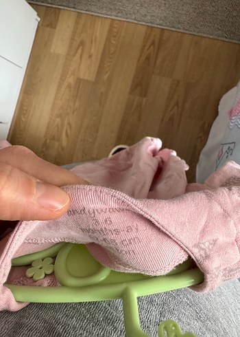 Pembe Düğmeli Bebek Kız Tulum - Görsel 2