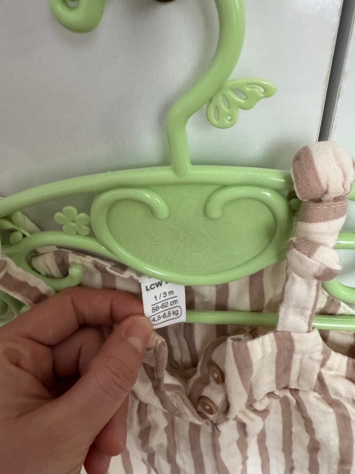 Bej Çizgili Askılı Bebek Tulum - Görsel 5