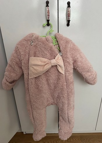 Peluş Kapüşonlu Pembe Bebek Tulumu - Görsel 3