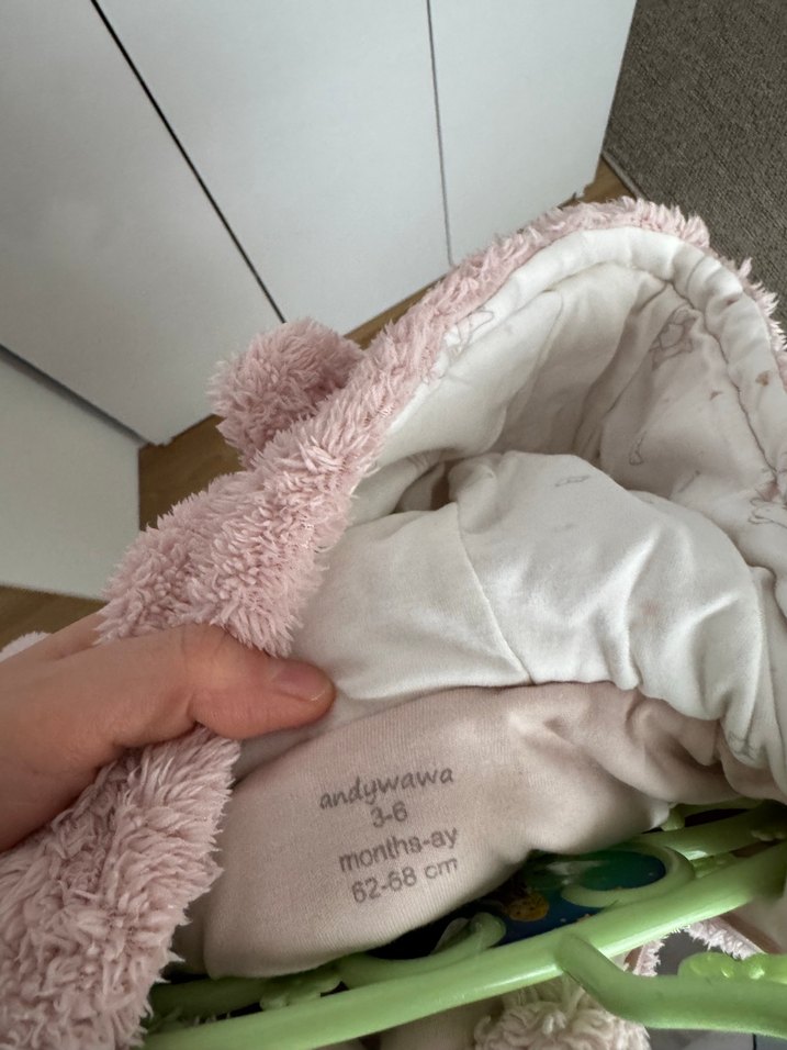 Peluş Kapüşonlu Pembe Bebek Tulumu - Görsel 4