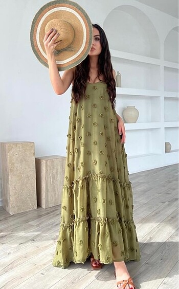 Zara Üç boyutlu elbise