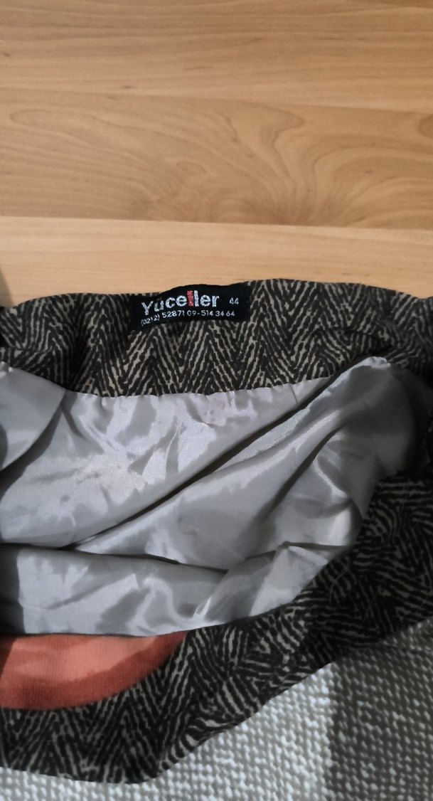 Düğmeli Gri Uzun Kadın Etek - Görsel 3