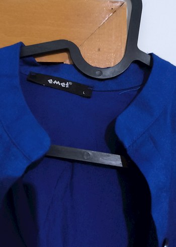 Mavi Düğmeli Keten Kadın Gömlek - Görsel 3