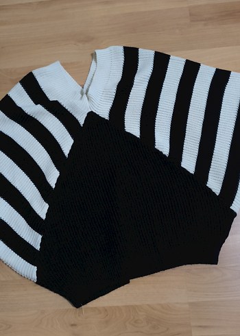 Siyah Beyaz Zebra Desenli Kadın Triko Kazak - Görsel 3