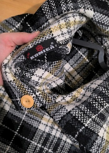 Düğmeli Gri Ekose Kadın Panço - Görsel 4