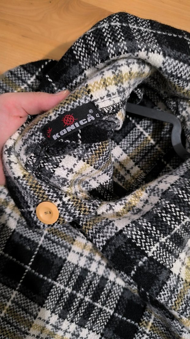 Düğmeli Gri Ekose Kadın Panço - Görsel 4