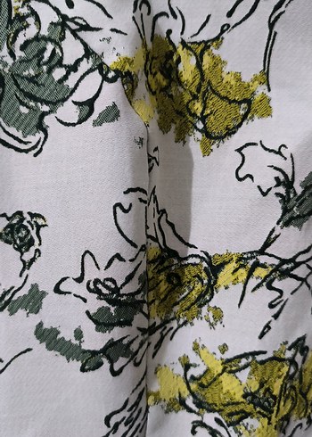 V Yaka Kısa Kollu Midi Desenli Kadın Elbise - Görsel 5