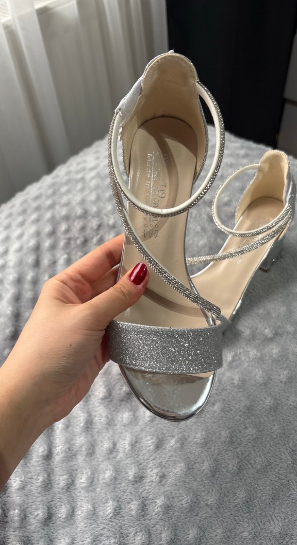 Gri Simli Topuklu Çocuk Ayakkabı - Görsel 3