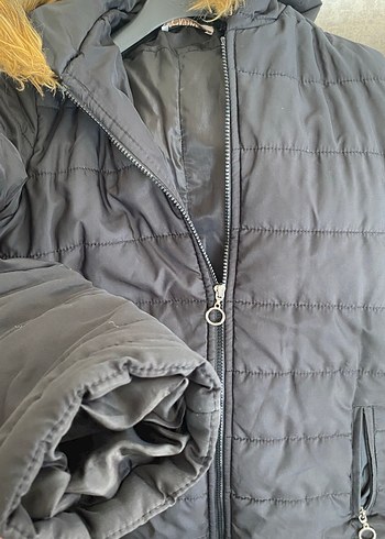 Uzun Siyah Fermuarlı Kadın Kışlık Ceket - Görsel 5