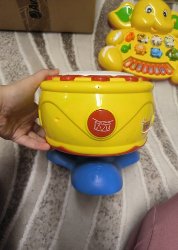 Renkli Sarı Müzikli Oyuncak Davul