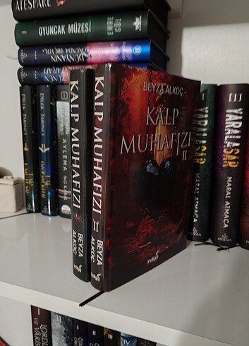 Kalp Muhafızı İki Kitap Ciltli Set