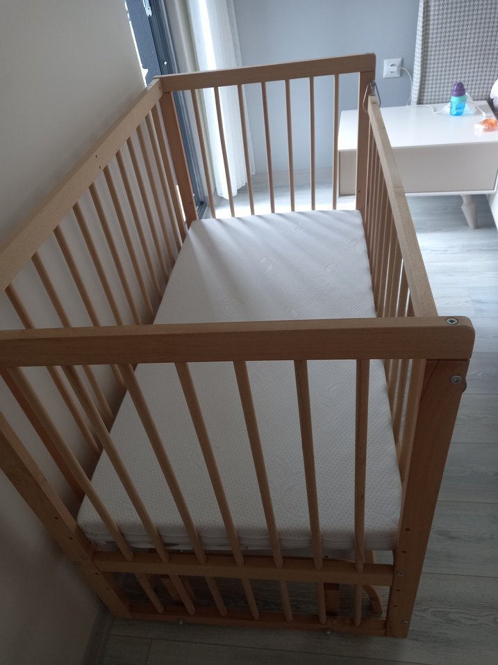 Bej Ahşap Bebek Beşiği - Görsel 3