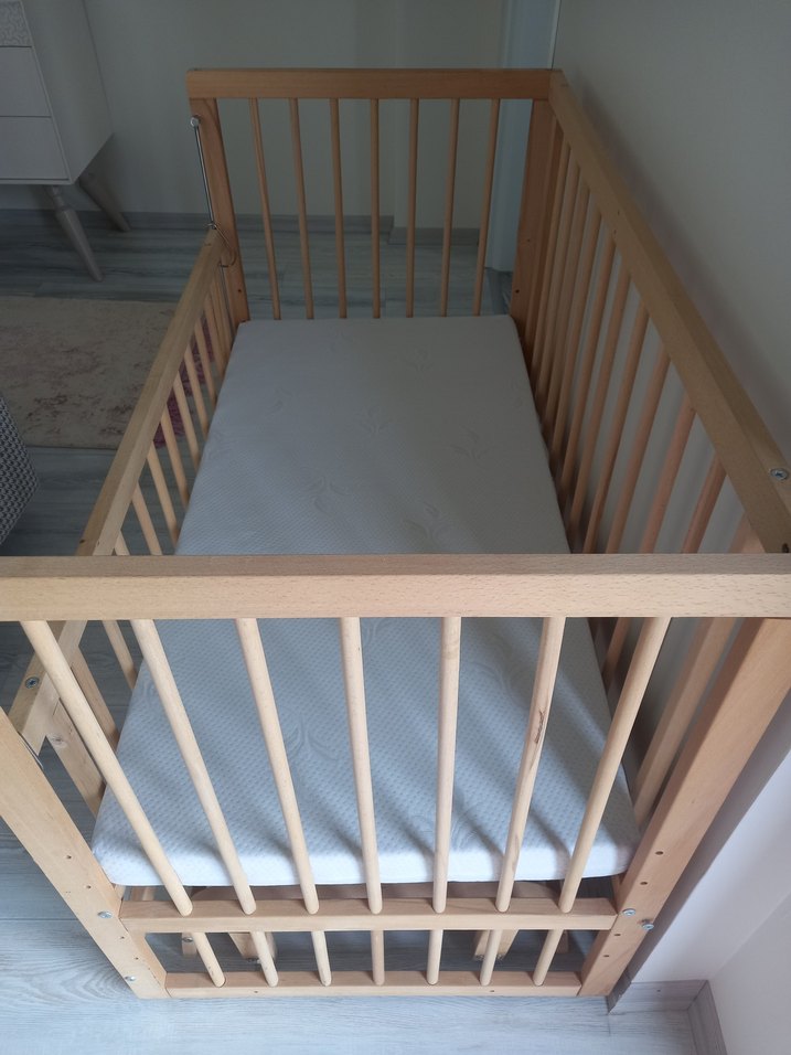 Bej Ahşap Bebek Beşiği - Görsel 2