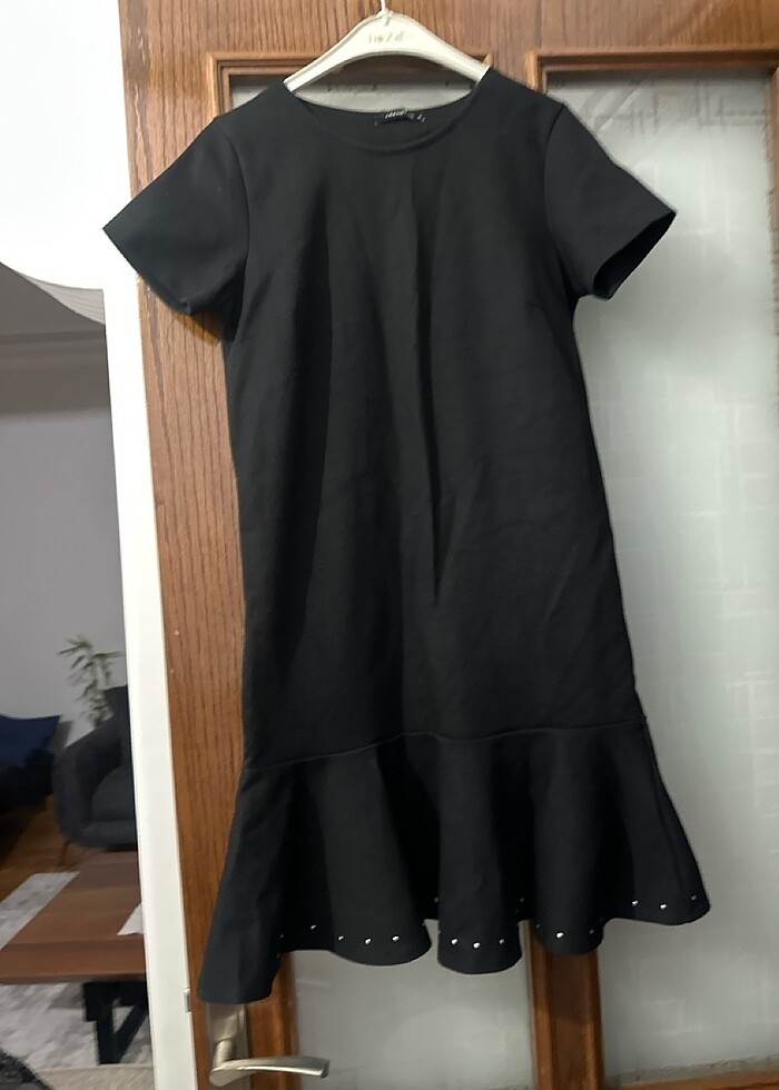 Kısa elbise - Görsel 2