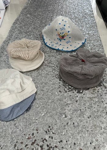 3-6 Ay, 17 cm Beden Bebek Şapkaları