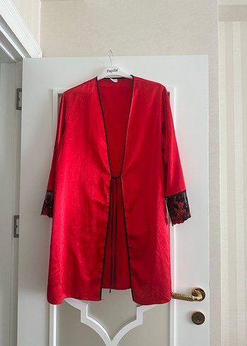 Kadın Kırmızı Uzun Bohem Nakışlı Sabahlık - Görsel 6