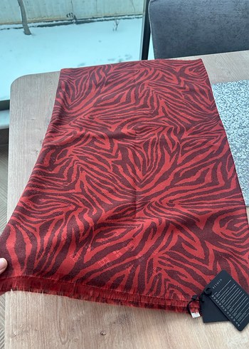 Beymen Şal - Görsel 3