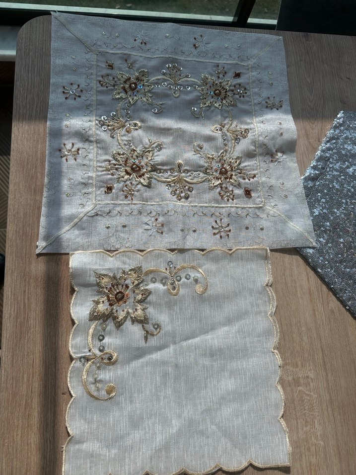 Gold İşlemeli Salon Peçetesi - Görsel 3