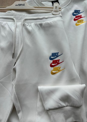 Beyaz Rahat Kesim Kadın Eşofman Takımı - Görsel 6