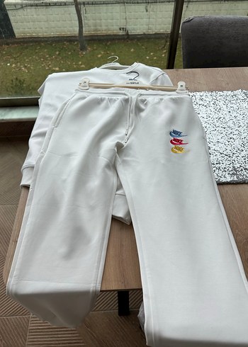 Beyaz Rahat Kesim Kadın Eşofman Takımı - Görsel 9