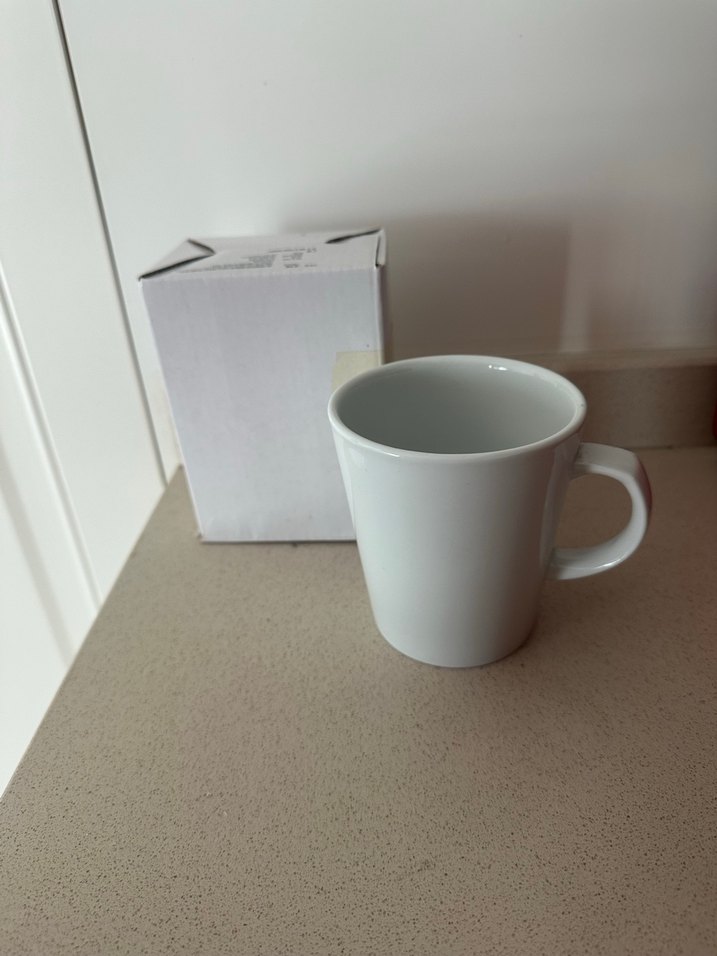 Beyaz ve Gri Seramik Kupa Seti - Görsel 3