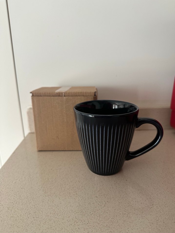 Beyaz ve Gri Seramik Kupa Seti - Görsel 5