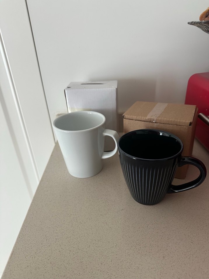 Beyaz ve Gri Seramik Kupa Seti - Görsel 4