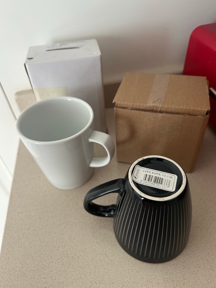 Beyaz ve Gri Seramik Kupa Seti - Görsel 2