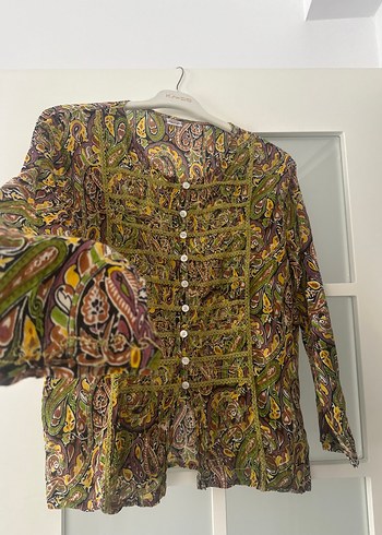 Zara Düğmeli Bohem Desenli Hamile Bluzu