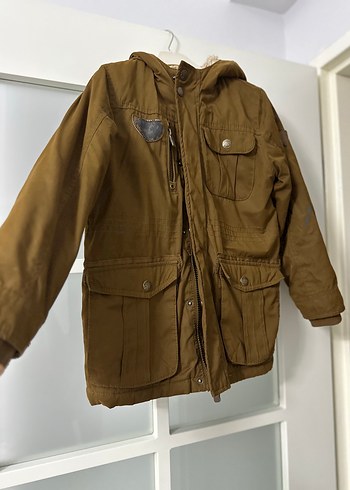 Kürklü Kapüşonlu Erkek Çocuk Kahverengi Kaban - Görsel 4