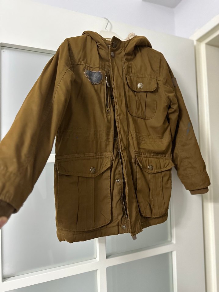 Kürklü Kapüşonlu Erkek Çocuk Kahverengi Kaban - Görsel 4