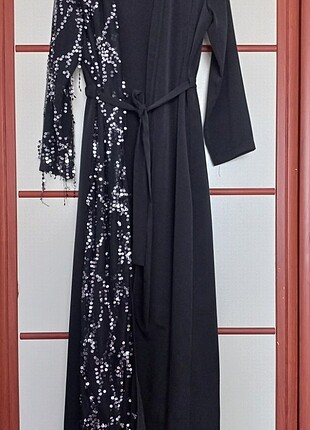 Pullu abaya