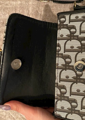 Gri Deri Yılan Desenli Tokalı Kadın Çanta - Görsel 4