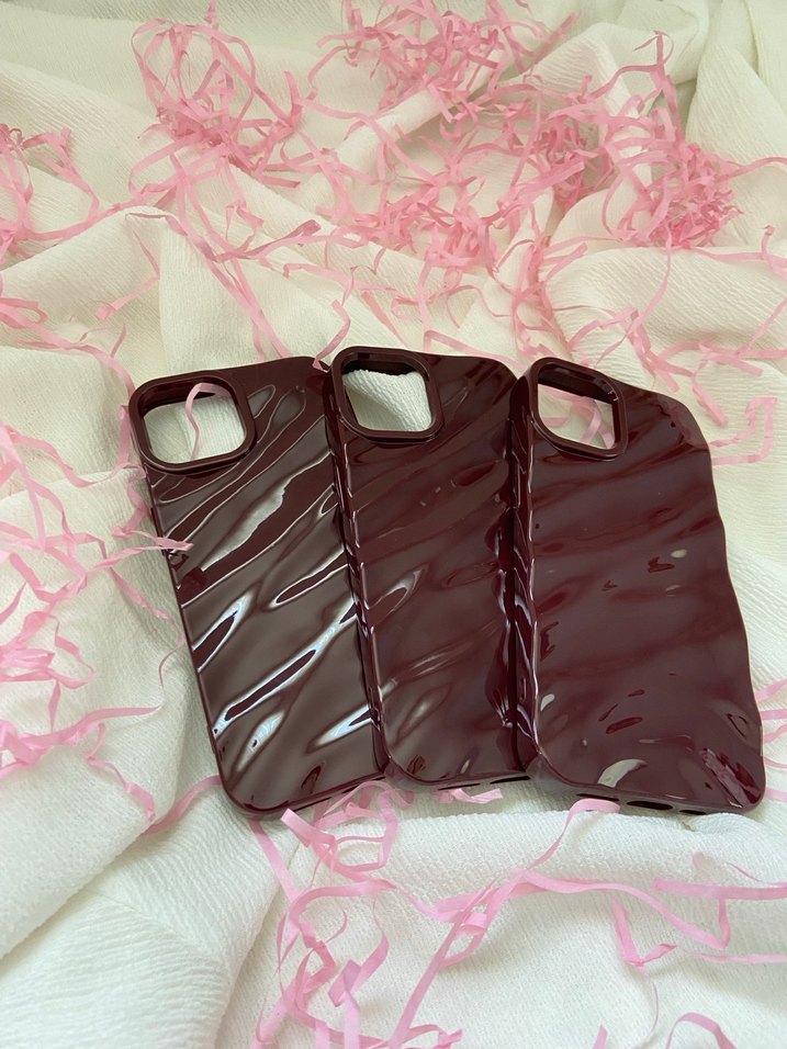 Bordo Parlak Gotik Telefon Kılıfı - Görsel 3