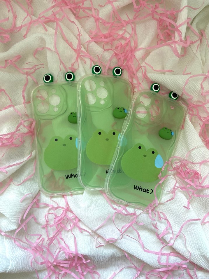 Düğmeli Pastel Yeşil Kurbağa Telefon Kılıfı - Görsel 2