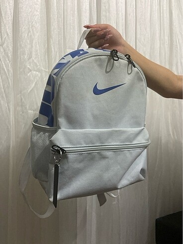 NIKE SIRT ÇANTASI