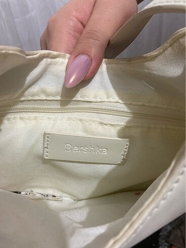 Beden beyaz Renk BERSHKA ÇANTA