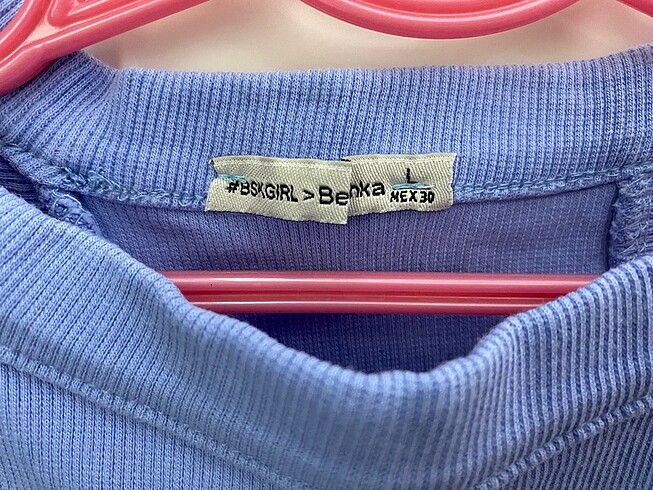 l Beden Bershka mavi crop top
