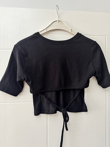 Siyah crop