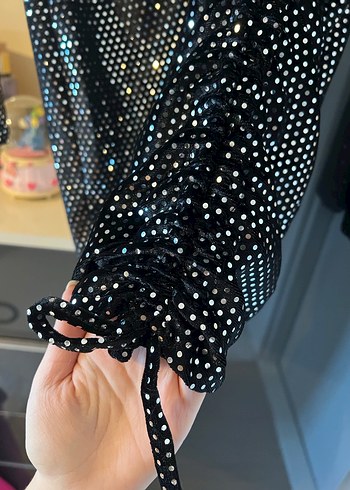 Uzun Kollu Siyah Pul Payetli Puantiyeli Elbise - Görsel 2