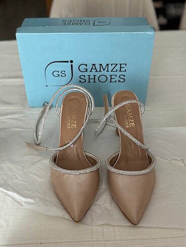 Gamze shoes bilekten bağlamalı ayakkabı