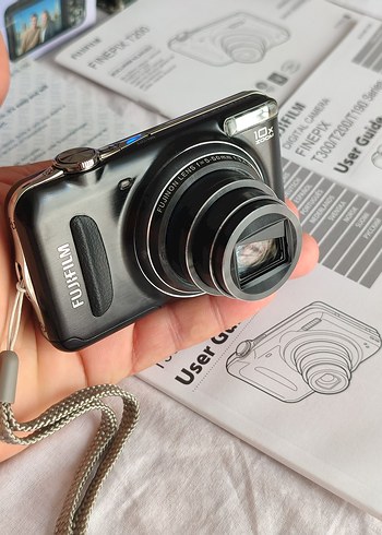 FUJİFİLM FINEPIX T200 DİJİTAL FOTOĞRAF MAKİNESİ