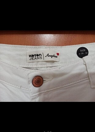 BEYAZ MOM JEAN KOTON ANGELİNA 