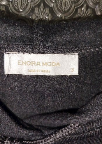 Siyah Kapüşonlu Rahat Kesim Sweatshirt - Görsel 4