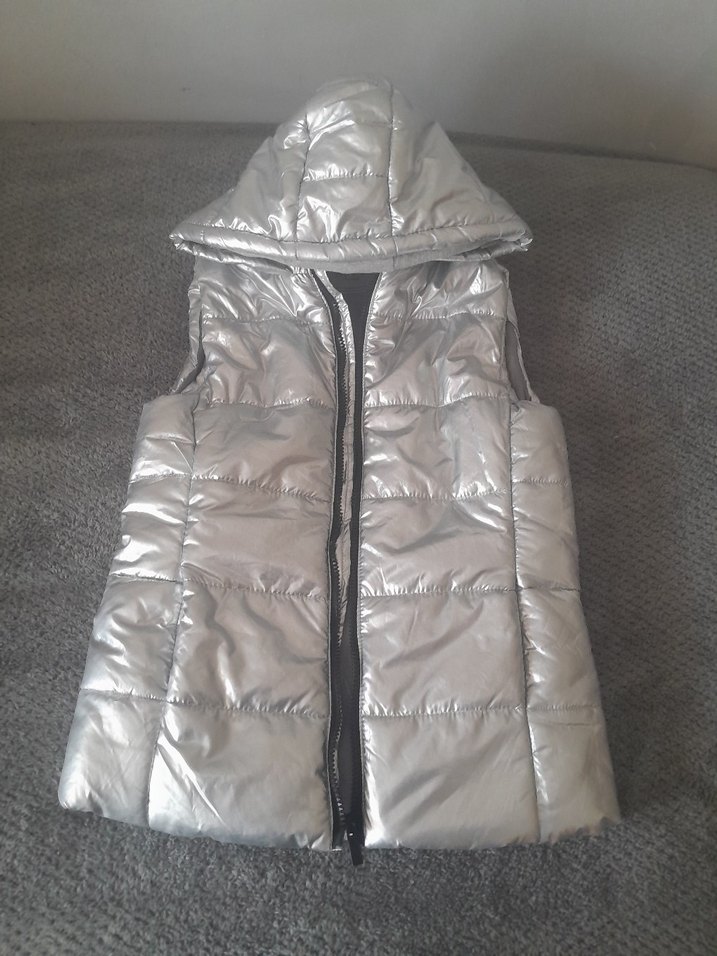 Gri Kapüşonlu Fermuarlı şişme yelek - Görsel 2